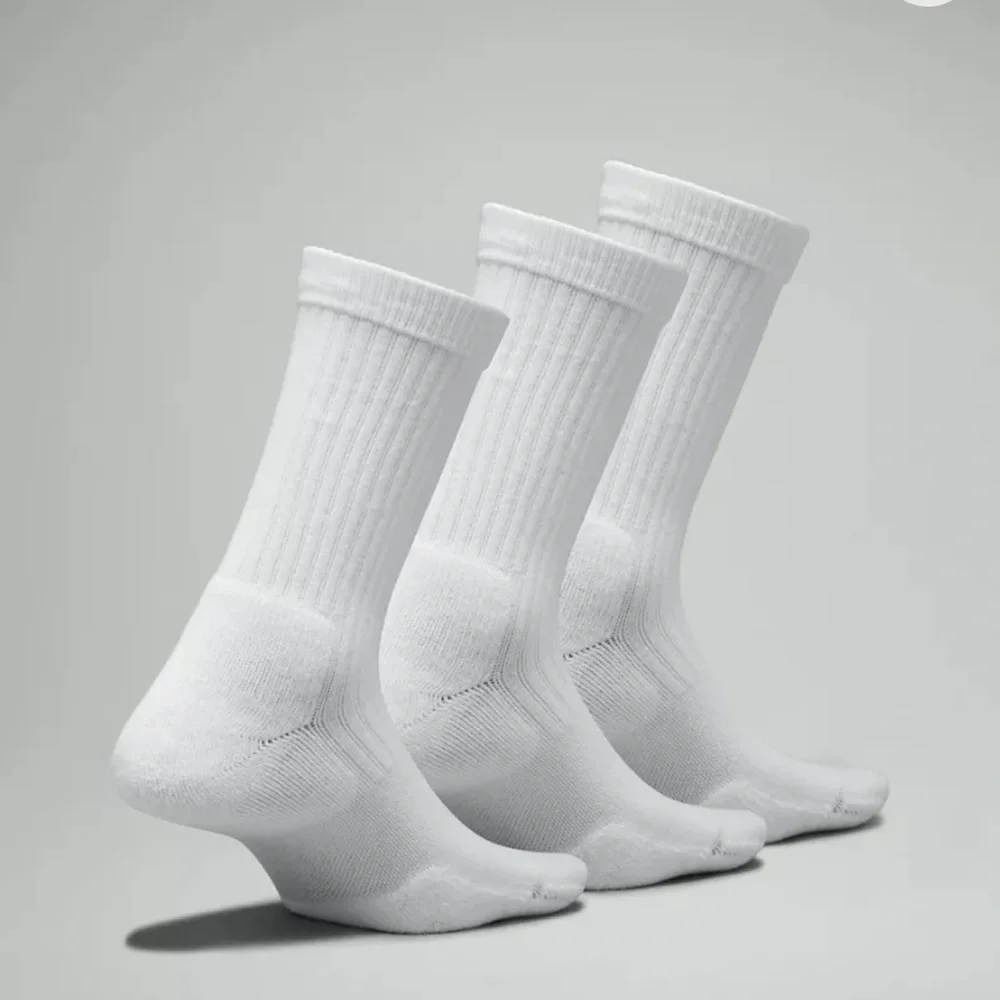 Lululemon Men’s Daily Stride Ribbed Comfort Crew Sock Stripe *3 pack, White, L